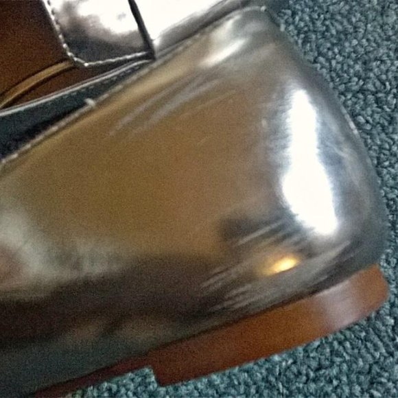 Madewell Gold Patent Leather Flats - Picture 9 of 12